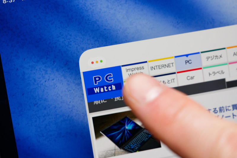 ウィンドウ左上には3つのドットが