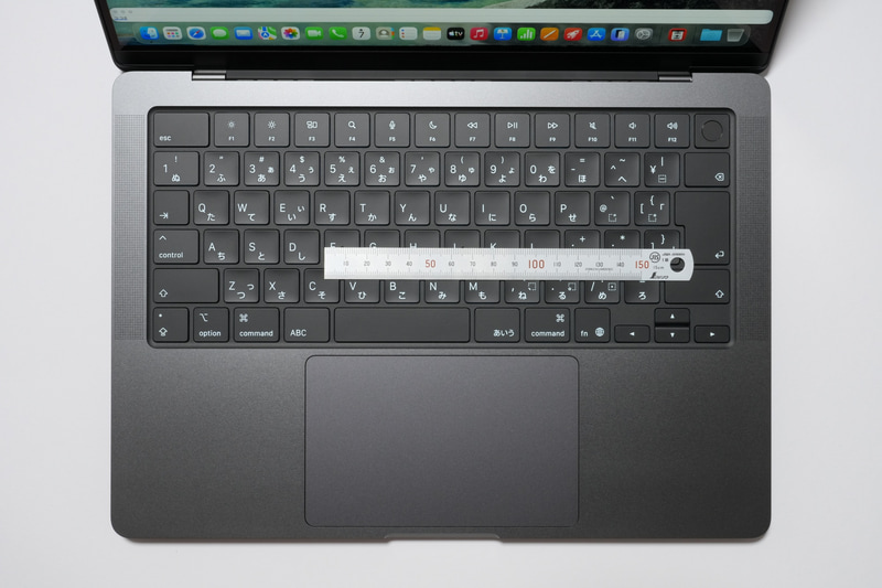 キーピッチは実測約19mm