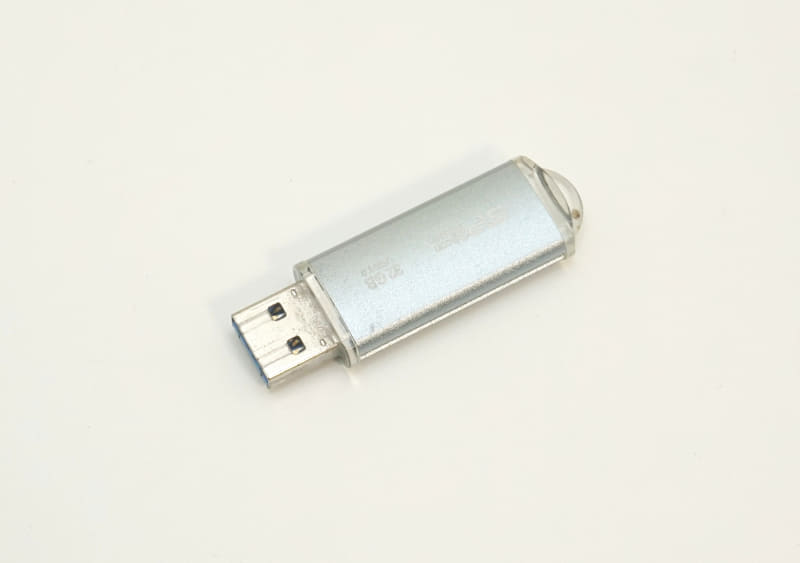 これでClonezillaを実行できるUSBメモリが作成できた