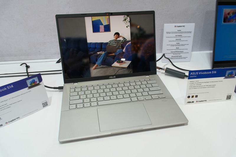 Vivobook S14