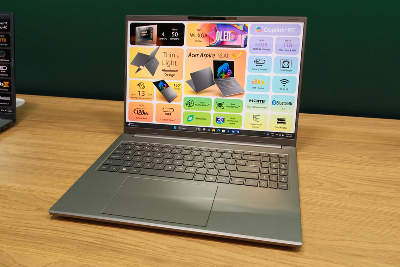 Aspire 16 AI