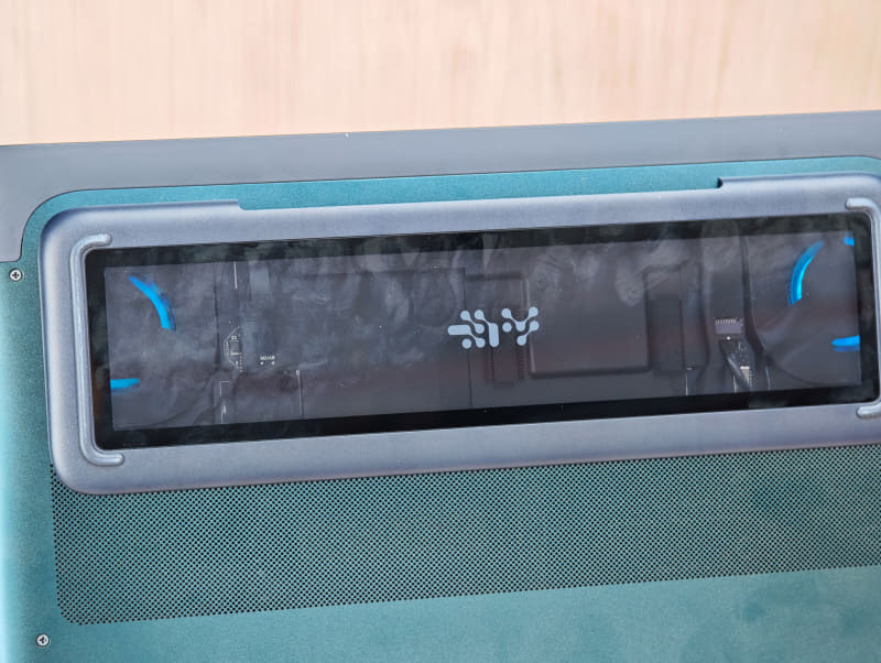 底面から半透明で確認できるサーマル