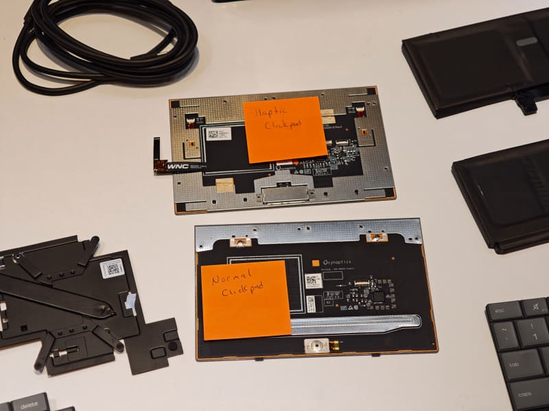 タッチパッド表裏