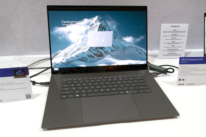 Zenbook S16