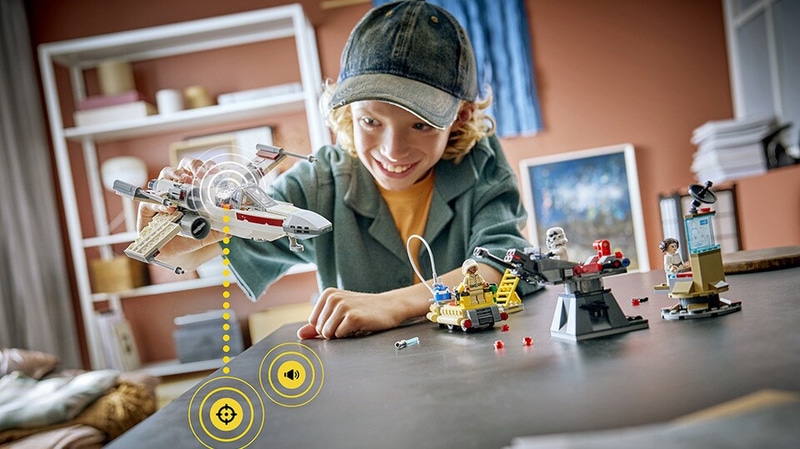 チップ同士の位置関係を検知し反応を返す