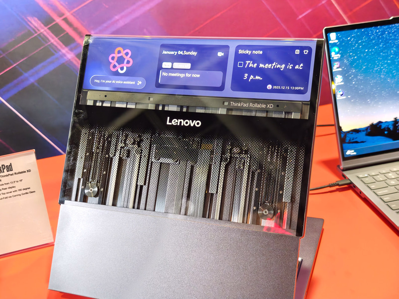 ディスプレイ背面