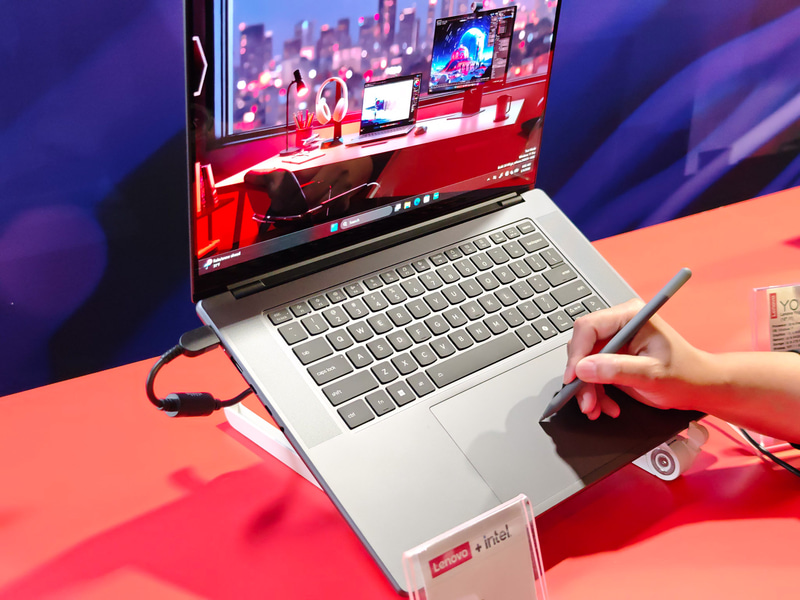 タッチパッドをデジタイザペンで操作できる