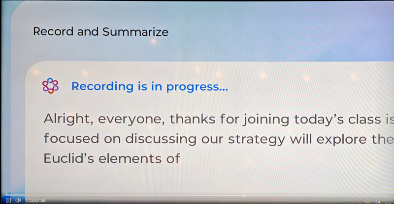 音声認識や要約機能などが用意されており、ユーザーの設定次第だがそれらが自動で行なわれることもできる