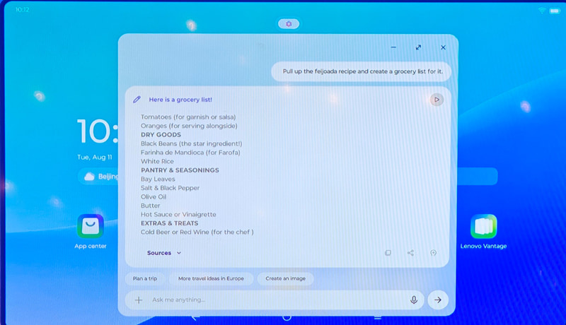 音声認識や要約機能などが用意されており、ユーザーの設定次第だがそれらが自動で行なわれることもできる