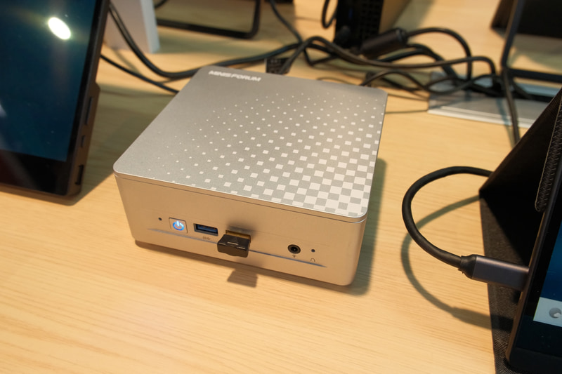 M1 Plus。Core i5-12600H搭載