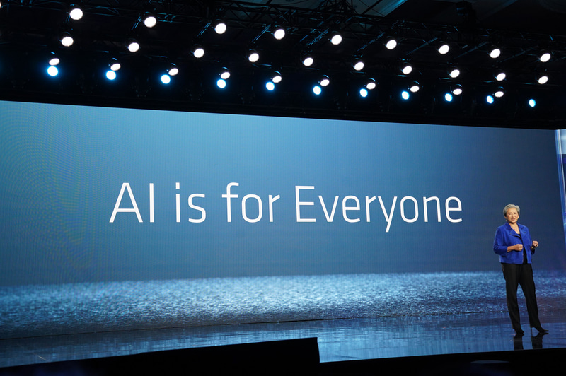 いつでもどこでも誰でもAIが使える時代を目指す