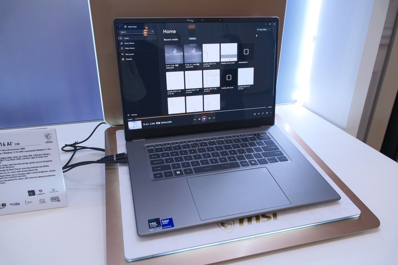 Prestige 16 AI+ C3M(Core Ultraシリーズ3搭載)