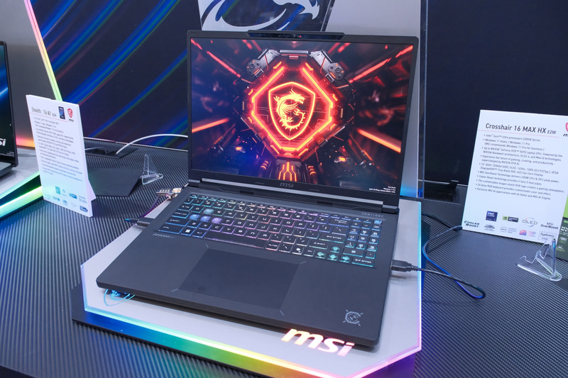 Crosshair 16 MAX HX E2W(Core Ultraシリーズ2搭載)