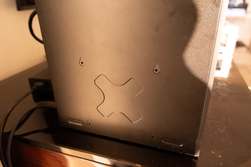 VESAマウントにも対応