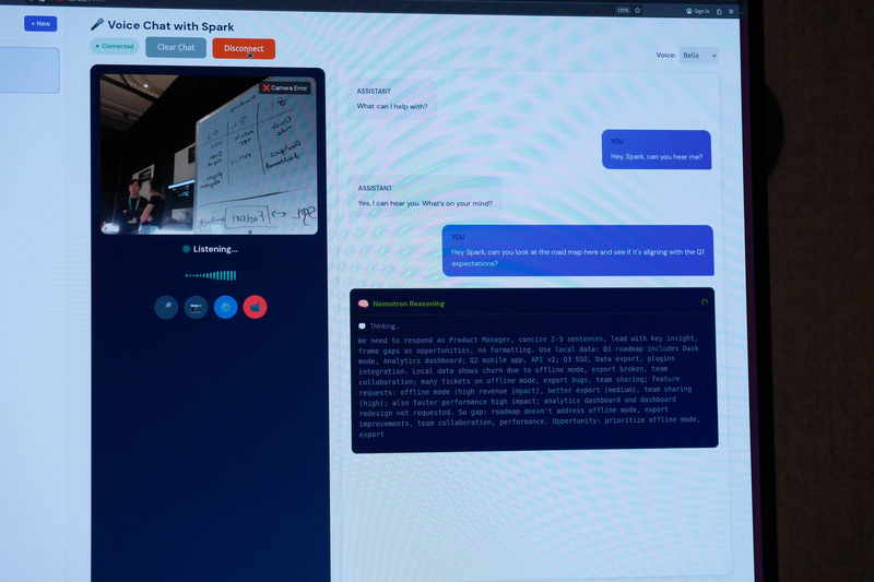 音声と映像の情報を使ったAIアシスタントのデモ。DGX Sparkで構築されている
