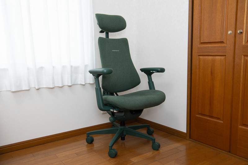 <a href="https://bit.ly/4sIrKuv" class="n" target="_blank">LiberNovo Omni</a>の外観