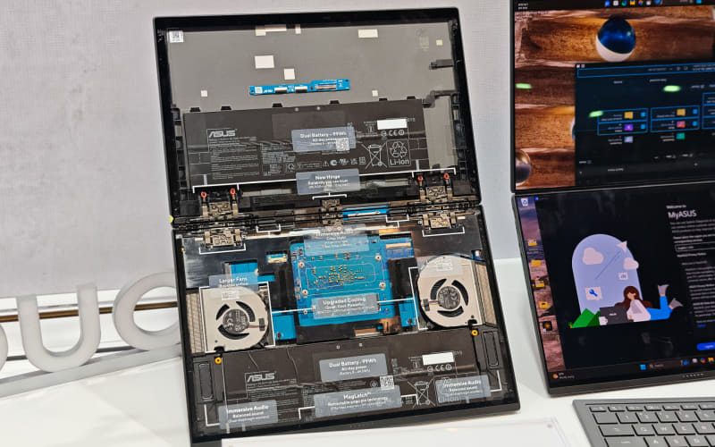 ASUSが公開したZenbook DUO UX8407AAの内部構造