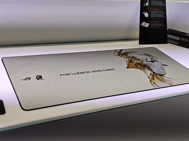 マウスやマウスパッド