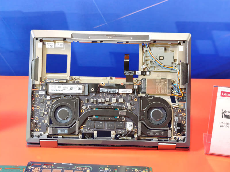 スペースフレーム(D面側から見たところ)