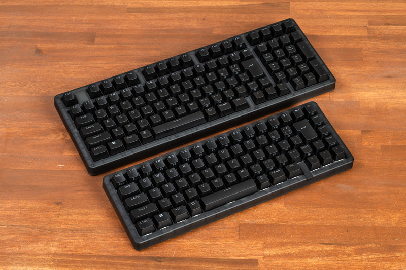 キーボード: 「HyperX Origins 2 1800 Gaming Keyboard」(上)と「HyperX Origins 2 65 Gaming Keyboard」(下)