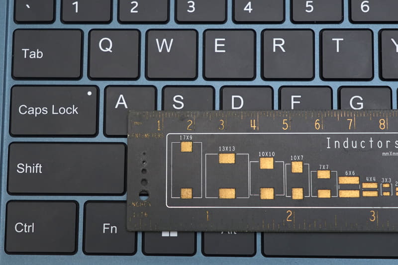 キーピッチは約18.5mm