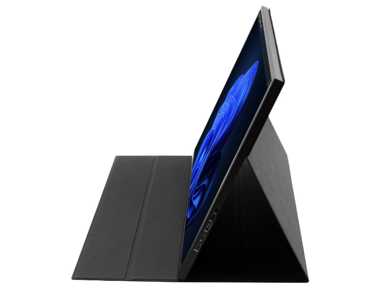 カバーの溝に画面下部を引っ掛ける形で3段階の角度調整が行なえる