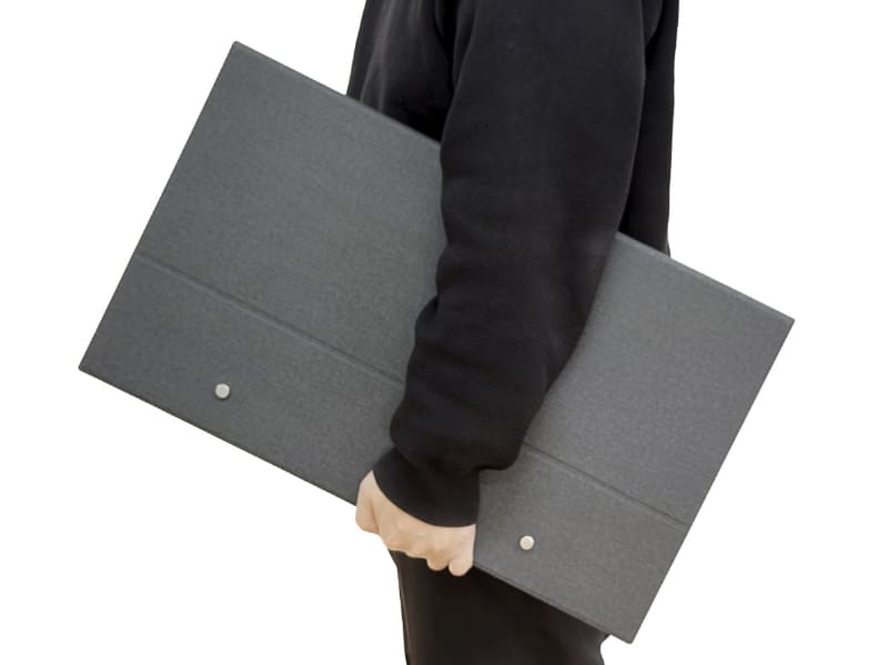 手に持った際のサイズ感