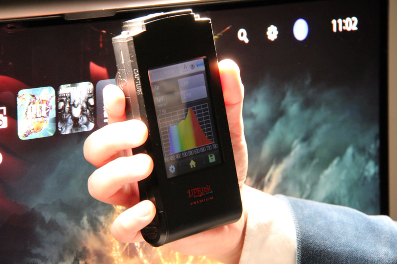 ScreenBar Halo 2のスペクトル