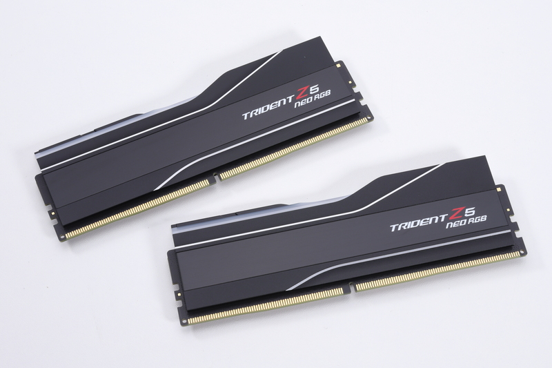 G.SkillのDDR5-6000対応16GBメモリ2枚組「F5-6000J2836G16X2-TZ5NR」