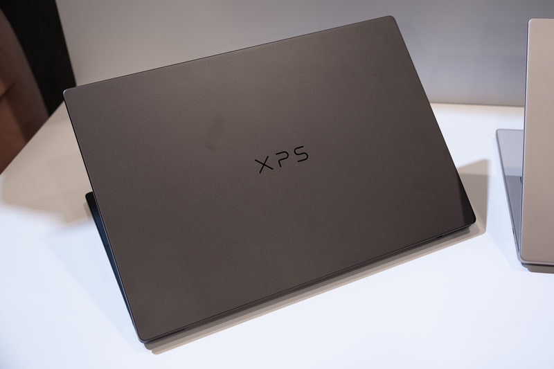 Dell XPS 14(グラファイト)