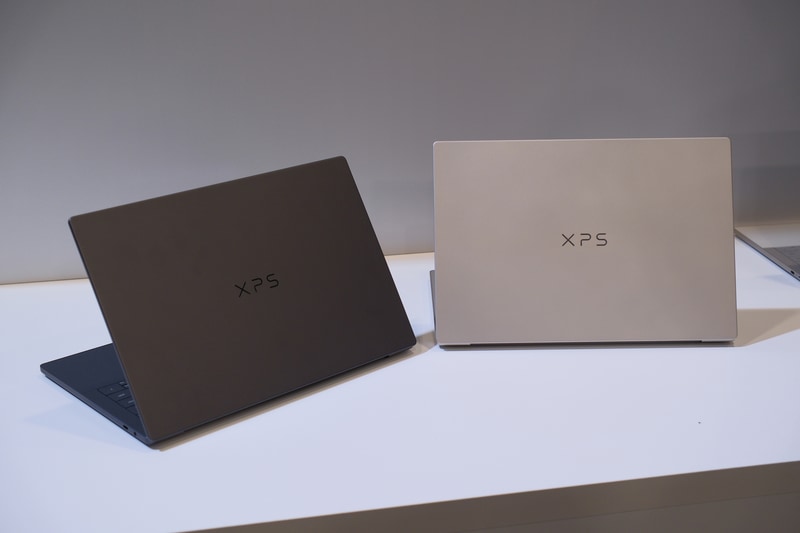 本体カラーはシマーも選べる(3月追加予定)