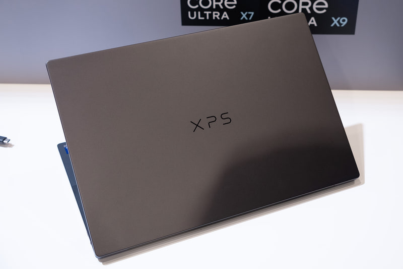 Dell XPS 16(グラファイト)