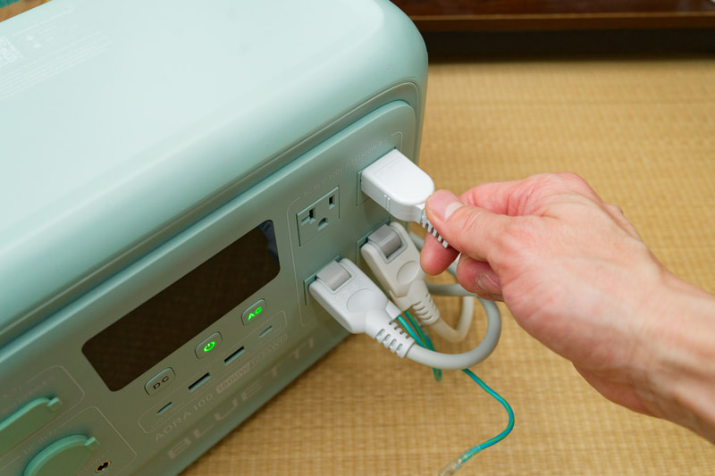 差し替え時に毎回コンセントを抜き差しするのは何気に手間なので、解決策を検討したい