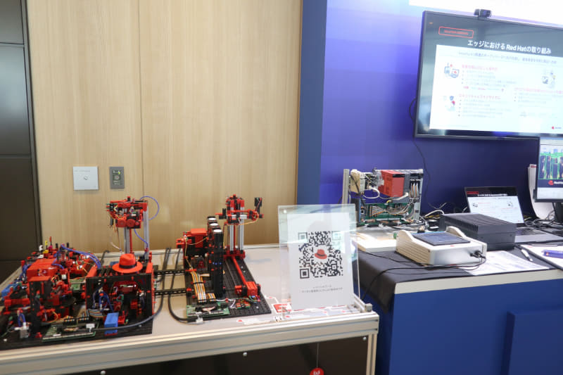 「他社製CPUではダメなのか？」と尋ねてみたところ、特にリアルタイム制御を必要とされるシーンで、インテルならドライバレベルで最適化が可能とのことで、それが他社に対してのアドバンテージになっているという