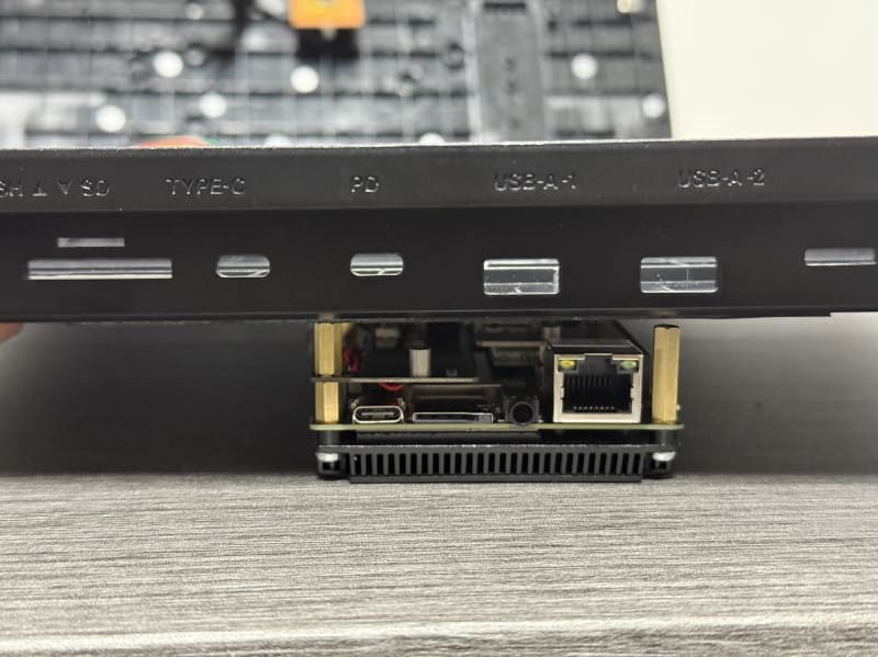 置くとしたらこのあたりだろうか？