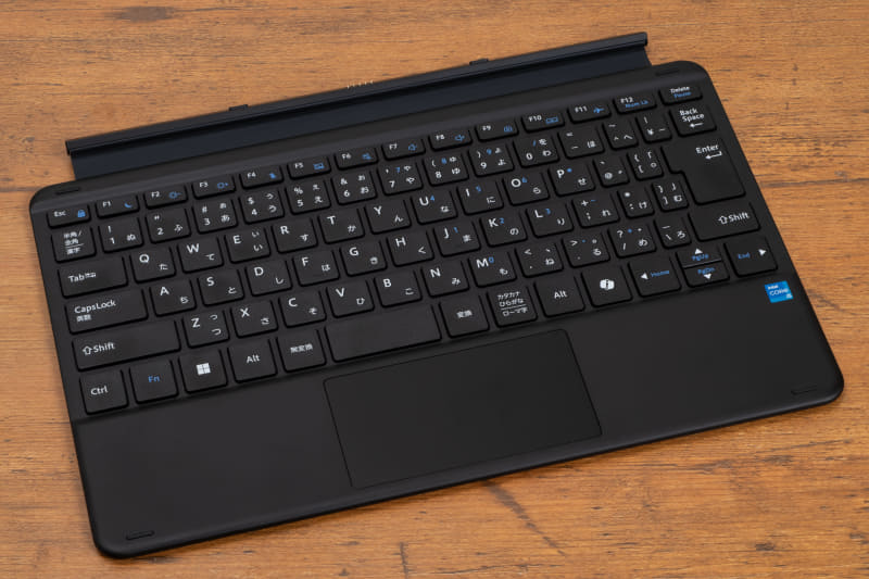 標準的なキーピッチ約18.98mmのキーボード