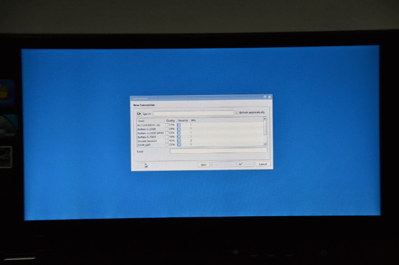 Wi-Fi設定。表示されるSSIDから選ぶ