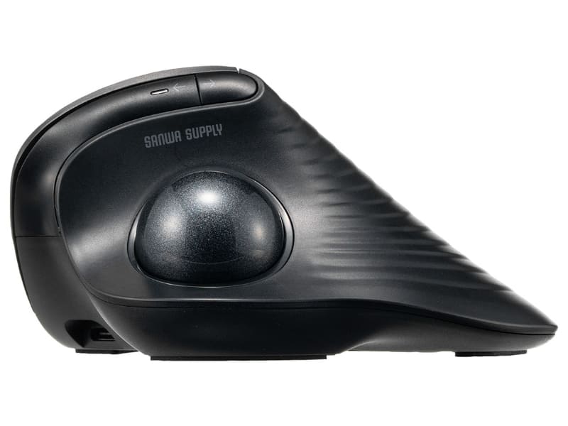 2.4GHz無線用のUSBレシーバーは本体に収納できる