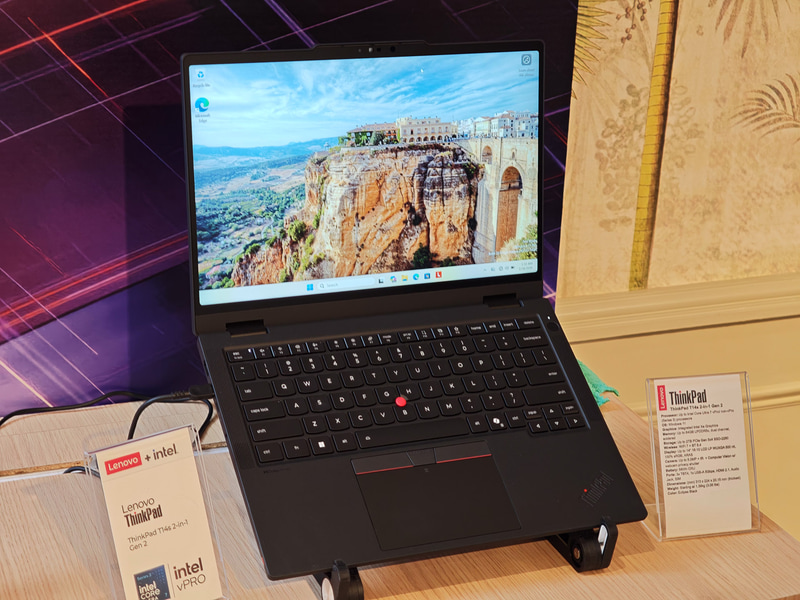 ThinkPad T14s 2-in-1 Gen 2