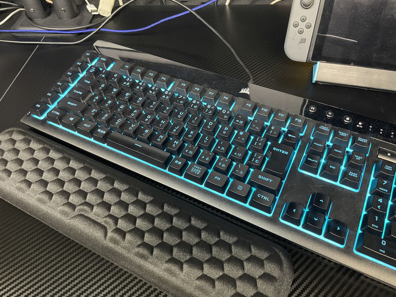 一時期「光るメンブレン」として手を出してみたコルセア製キーボード