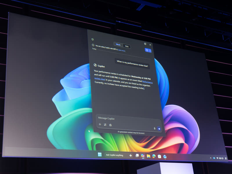タスクバーから自然言語でCopilotに質問できる「Ask Copilot」