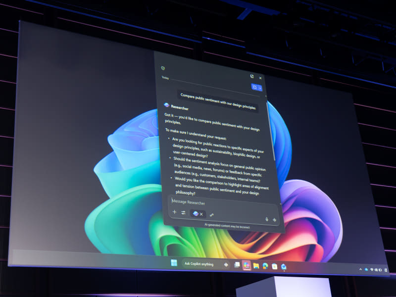 ユーザーのデータをリアルタイム分析する「Researcher」
