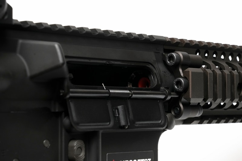 高度な調整が施された個体を分解して台無しにしたくないため、ここではパッキン単体の披露に留める