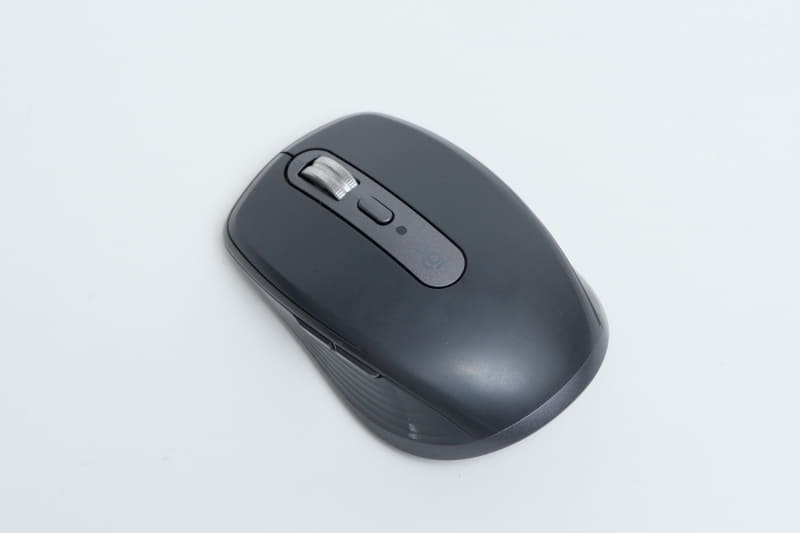 デスクトップモードはPixelの画面から操作できないため、マウスが必須。基本的にBluetooth接続マウスを用意しよう