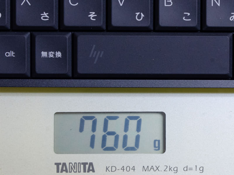 重量は実測で760g