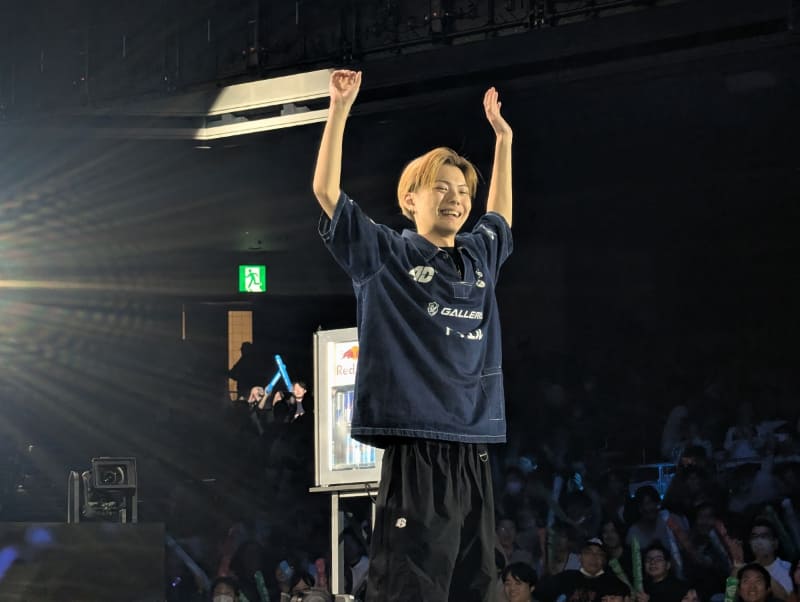 すがすがしい笑顔を見せるさはら