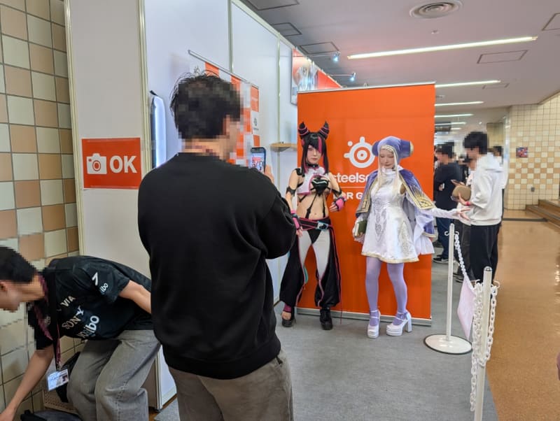 最終日にはコスプレーヤーを招いての撮影会なども行なっていた