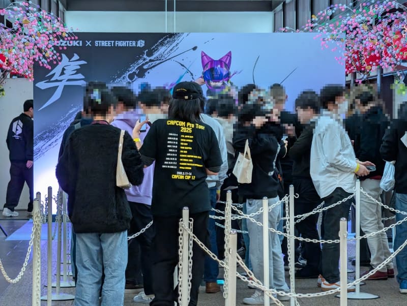 SUZUKIのブースではスト6コラボ第2弾となる「Hayabusa Tuned by JURI」を出展