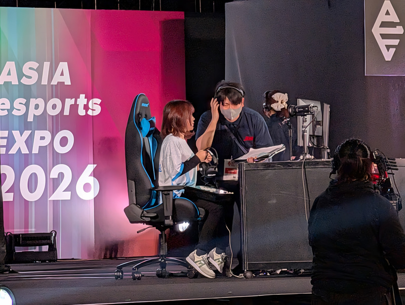 試合終了後はスタッフによる入念な環境のヒアリングなどが行なわれていたほか、違和感などがあった場合には自己申告することで試合自体のやり直しなどが発生する場合もあるという