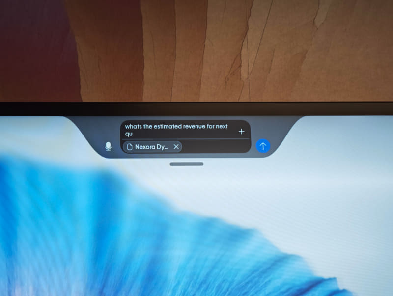 HP IQにファイルを読み込ませて処理を指示しているところ、ローカルで処理している場合には「Local」とでるので安心できる